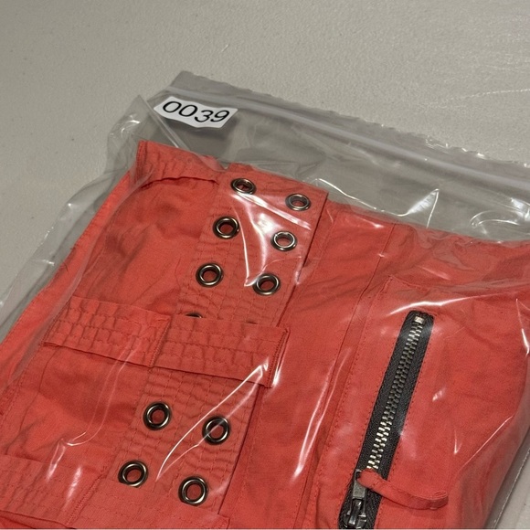 Pete & Greta Johnny Was 10 Unisex Orange Cargo Shorts Y2K Utility Edgy Pockets - Picture 6 of 8